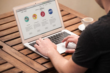 Céges weboldal készítés-Hogyan vágjunk bele? 35 profi tipp!